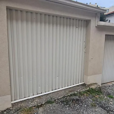 Azur Horizons Sea And Mountain Lägenhet