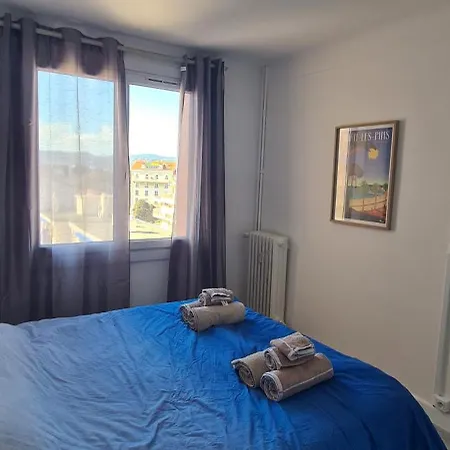 Azur Horizons Sea And Mountain * Juan-les-Pins