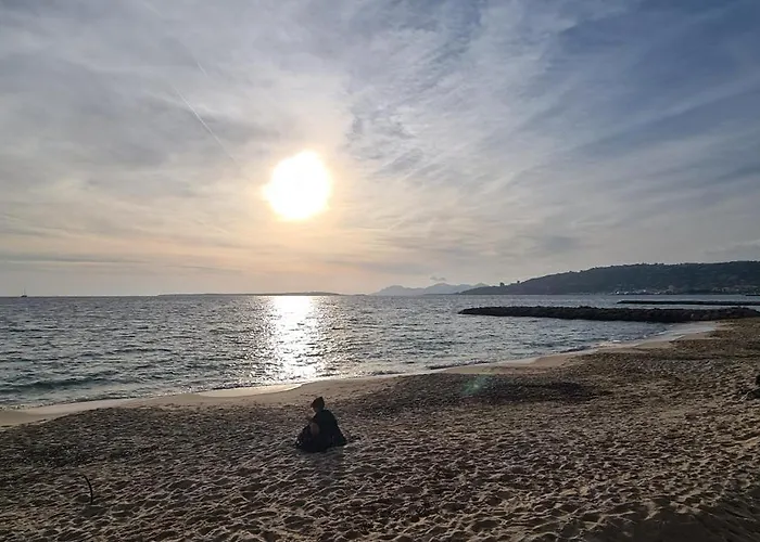 Azur Horizons Sea And Mountain Daire *