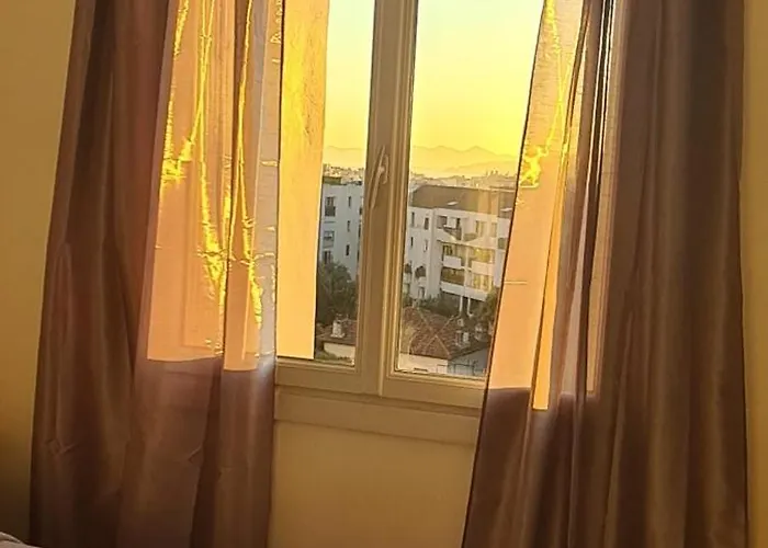 Azur Horizons Sea And Mountain Lägenhet