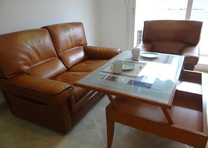 Azur Horizons Sea And Mountain Juan-les-Pins