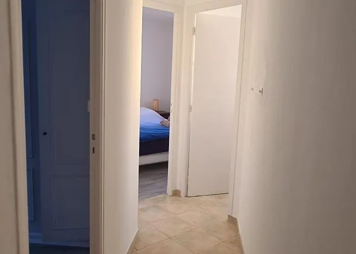 Azur Horizons Sea And Mountain Daire